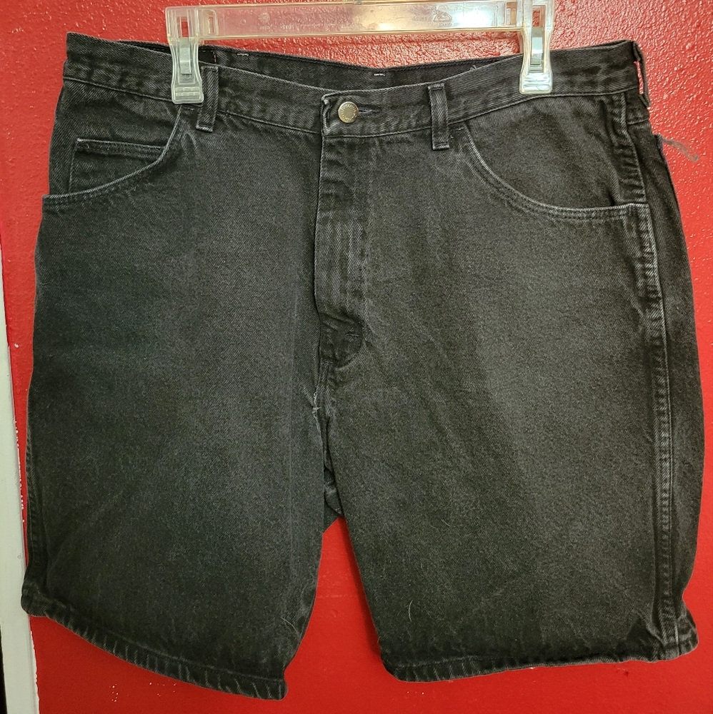 Men's Wrangler Black Size 38 Denim Shorts